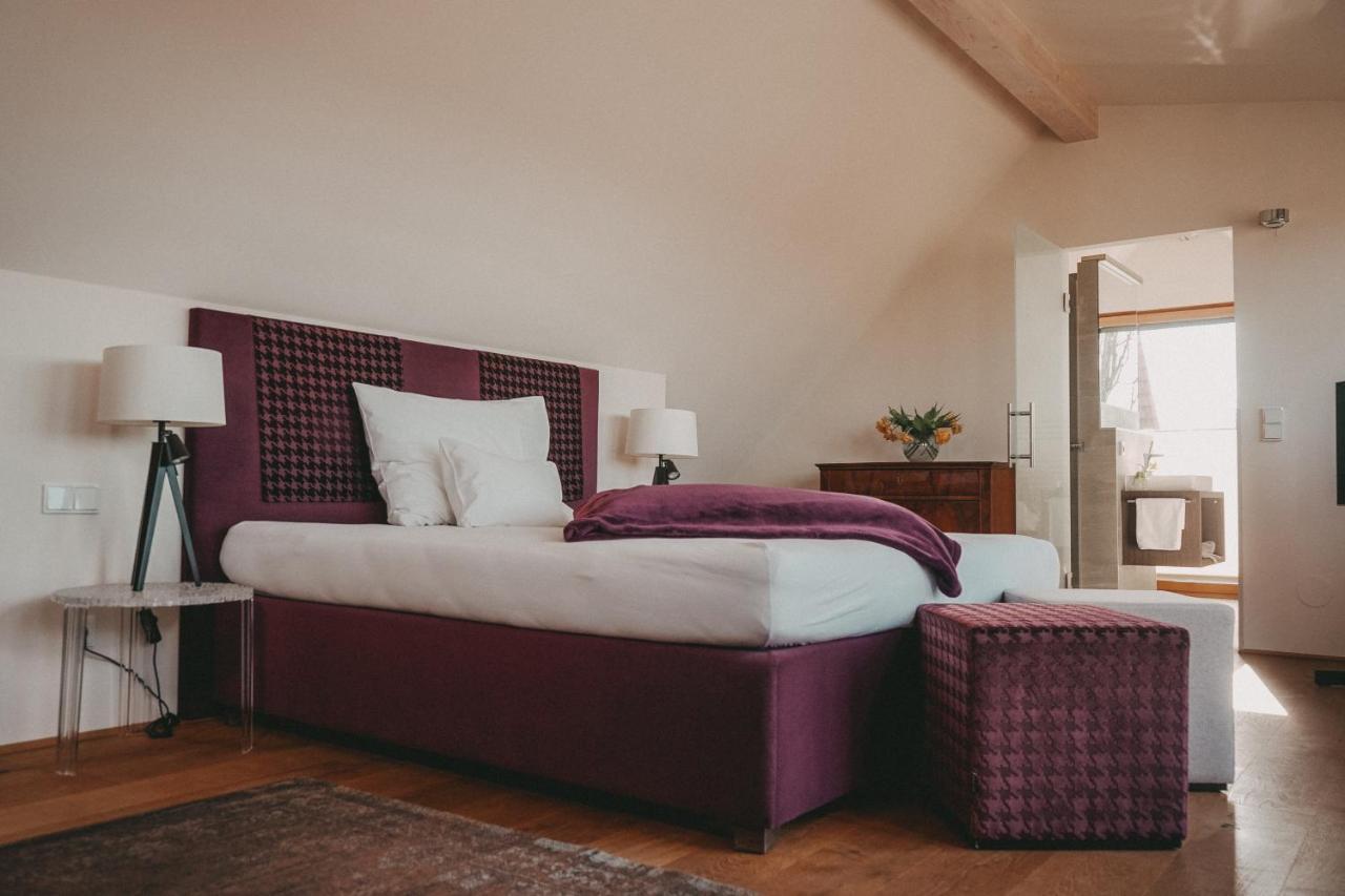 Winkel Art Hotel Gamlitz Buitenkant foto
